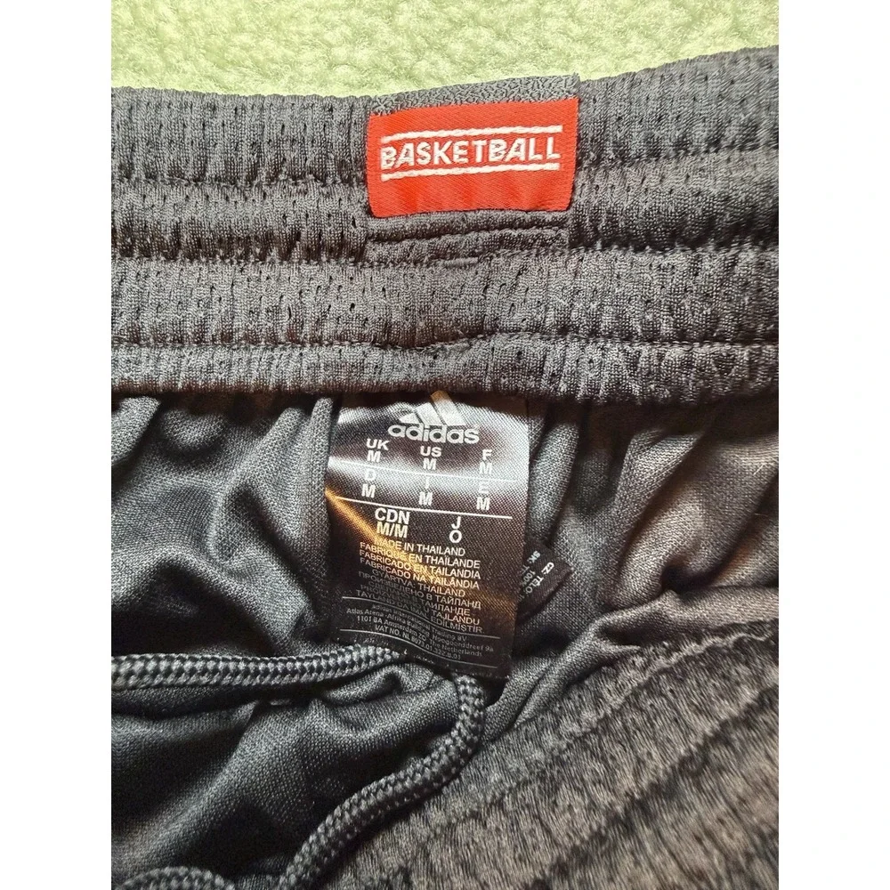 Adidas Basketball Black 3 stripe athletic shorts size M